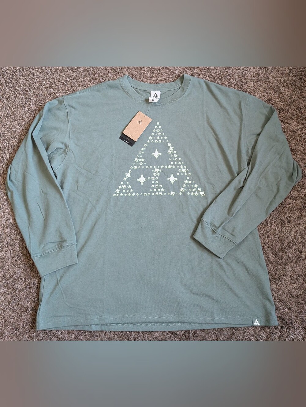 NWT Nike ACG Clay Green GITD Loose Fit Long Sleeve Shirt Men's XL